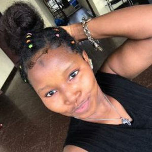 Meet your Posher, Aminata